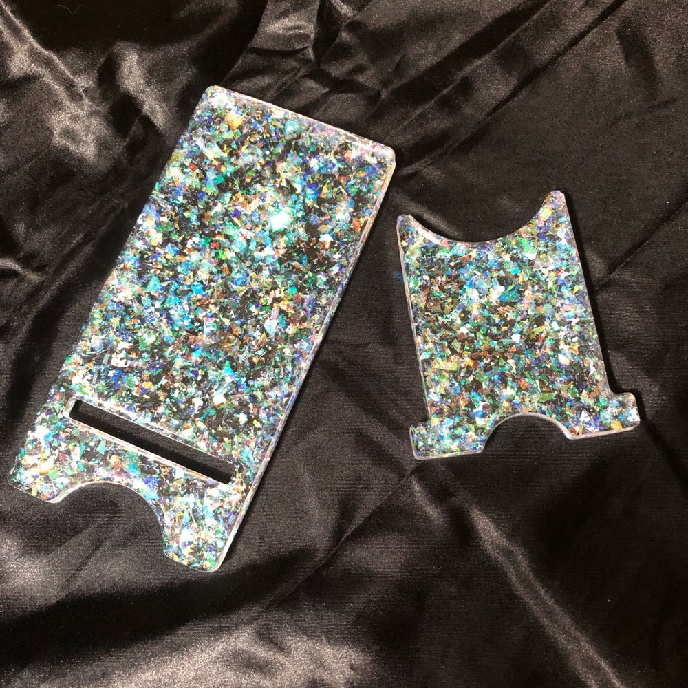 Aurora Rainbow Confetti Phone Stand - Picture 9 of 14